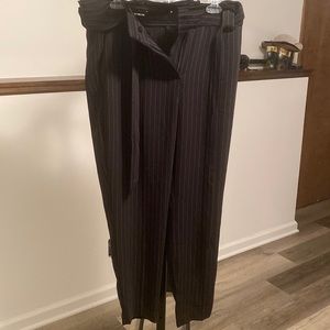 Express Black and white pinstripe slacks size 12Reg